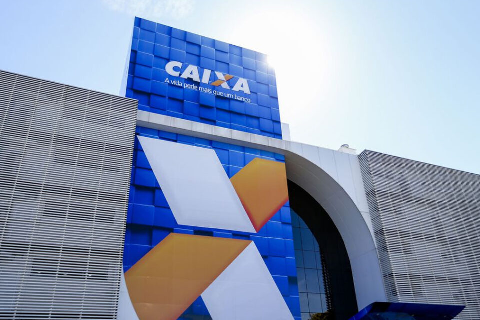 Caixa paga hoje auxílio emergencial a nascidos em fevereiro e março