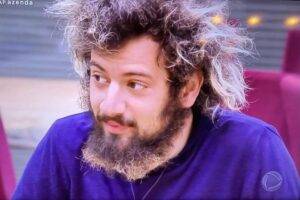 Cartolouco se desculpa por correr com Gui Napolitano em duna proibida em Natal