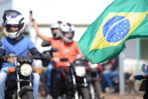 Bolsonaristas lotam hotéis na região da Paulista na véspera de ato com presidente