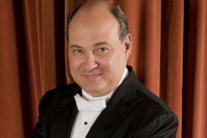 Orquestra Sinfônica de Goiânia se apresenta no Palácio da Música neste domingo (29/08)