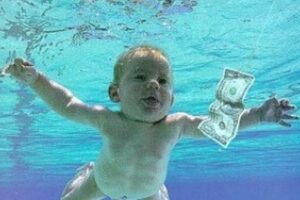 Bebê da capa do disco do Nirvana processa banda ao acusá-la de exploração sexual