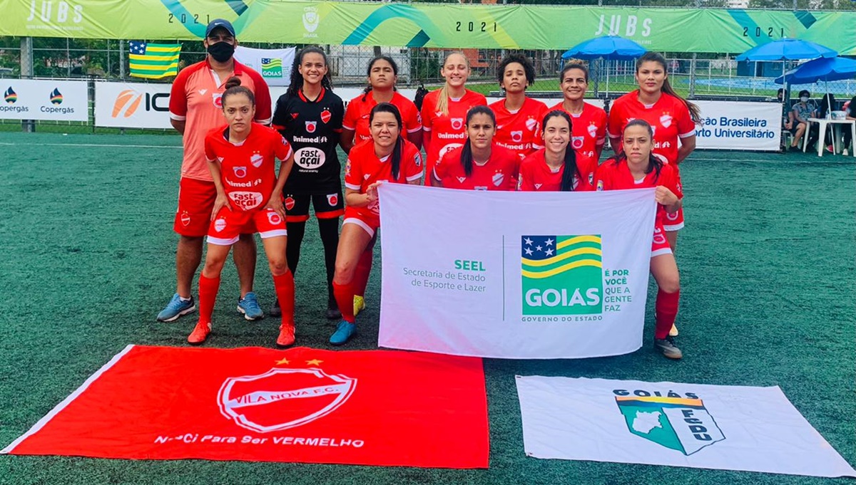 Jogadoras do Vila Nova/Universo de Futebol 7