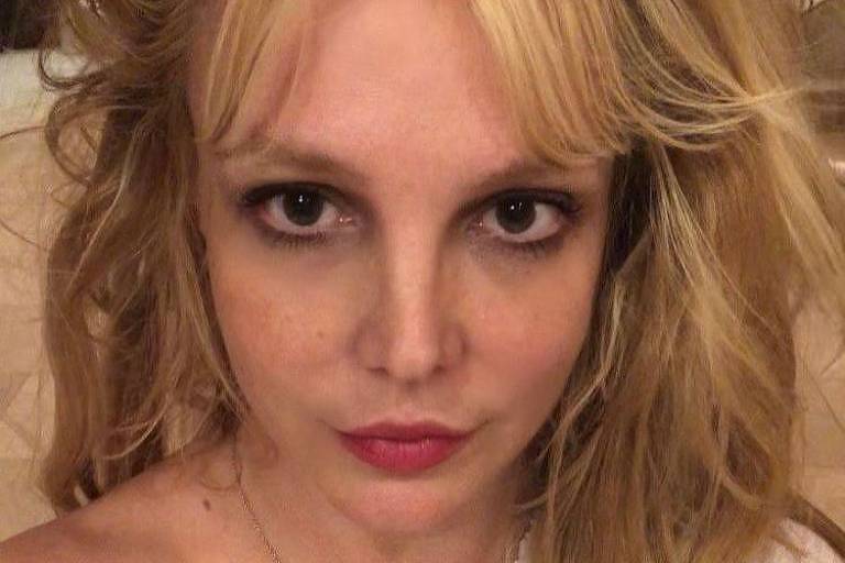 Britney Spears ganha seu primeiro tablet: 'Um dia histórico'