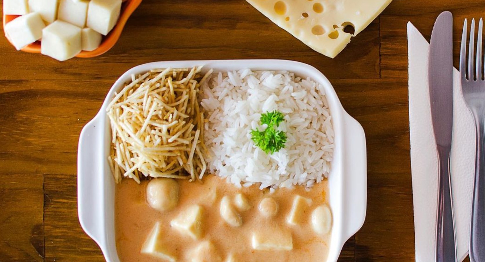 Bistrôgonofe é opção para comprar estrogonofe em Goiânia