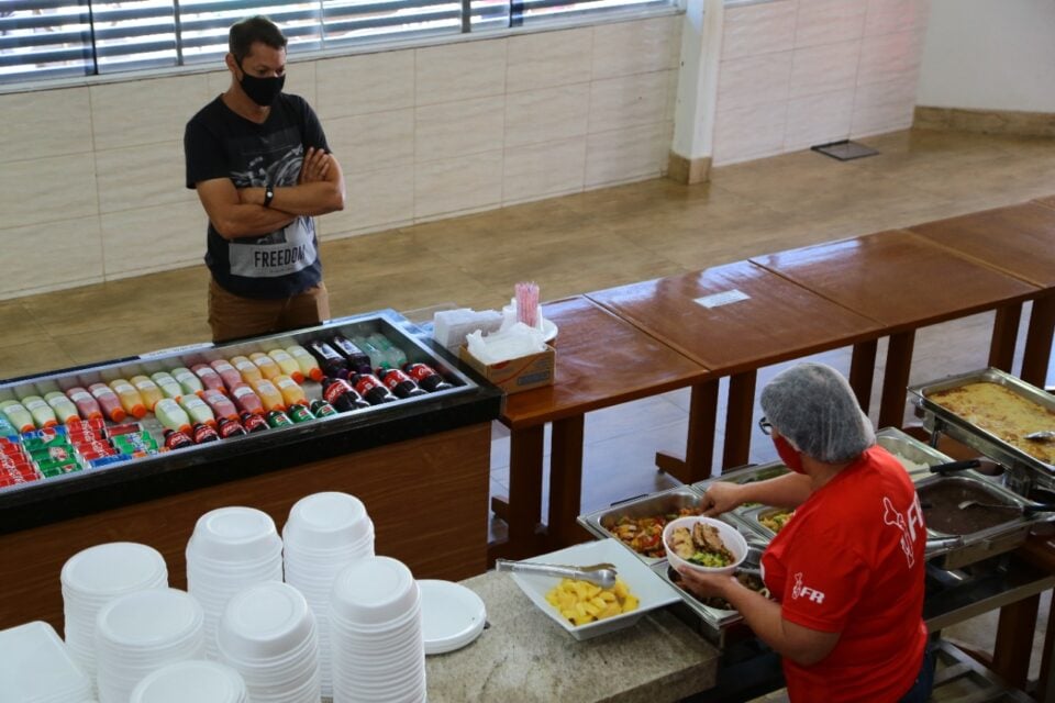 Aparecida conseguiu reverter o deficit, com a criação de 5.893 novos empregos formais no primeiro semestre deste ano (Enio Medeiros - SecomAparecida)