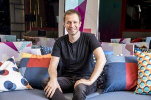 BBB Tiago Leifert explica saída da Globo: "Não fiz mais que minha obrigação" Tiago Leifert vai deixar a TV Globo após o 'The Voice Brasil'