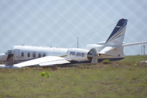 Paciente em jato que saiu da pista em Goiânia chega nos EUA