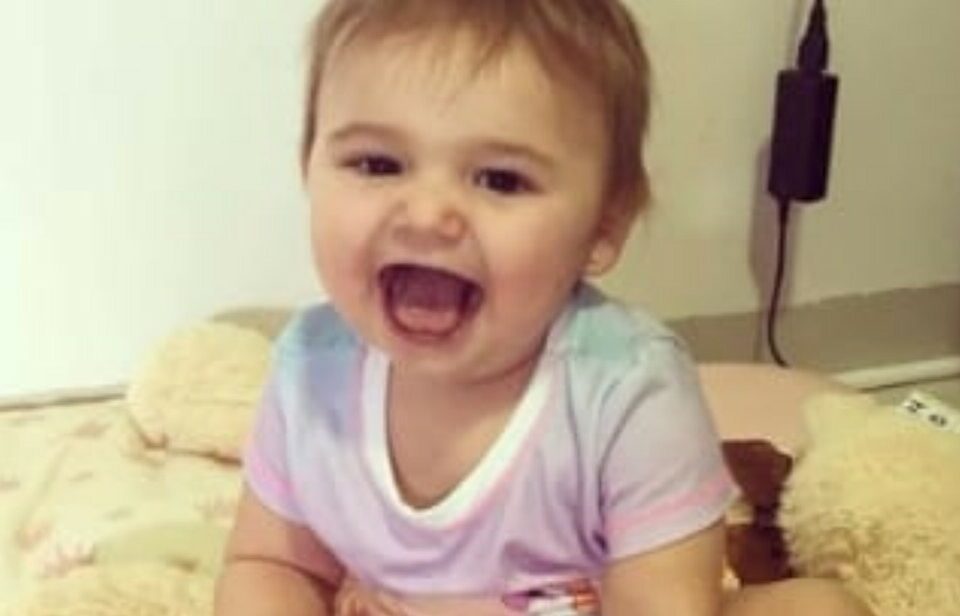 Bebê Helena - Saiba mais sobre a bebê de Anápolis com síndrome de Stevens-Johnson que ficou com o corpo coberto por "queimaduras" após ingerir medicamento