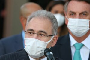 Presidente Jair Bolsonaro e ministro da Saúde, Marcelo Queiroga (Foto: Fabio Rodrigues Pozzebom - Agência Brasil)
