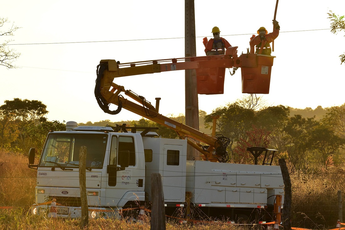 Plano de ações da Enel Goiás intensifica atendimento a clientes da zona rural