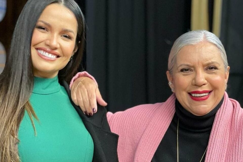 Apresentadora recebeu uma caixa com presentes da ex-BBB e deixou tudo numa praça. Astrid Fontenelle se pronuncia após atitude com Juliette