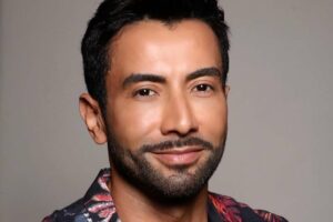 O ator de 'Carinha de Anjo', Luiz Carlos Araújo, 43, foi encontrado morto no apartamento onde morava, em São Paulo. (Foto: reprodução)