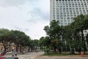 Zelador é atingido por cofre em SP e tem contusão na perna