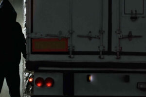 Operação cumpre 14 mandados contra suspeitos de roubos de cargas em Goiás