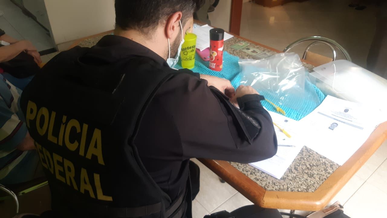 Polícia Federal cumpre mandados de busca e apreensão em endereços ligados ao mega-assalto em Araçatuba
