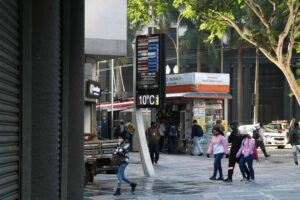 Temperatura despenca em São Paulo e pode chegar a 16ºC (Foto: Rovena Rosa - Agência Brasil)