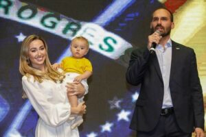 Heloísa Bolsonaro, mulher de Eduardo, diz que ela e Geórgia, filha do casal, contraíram covid-19 (Foto: Instagram)