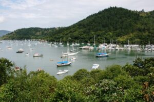 Ressaca pode ocasionar ondas de até 3,5 metros nesta terça (21) no litoral paulista