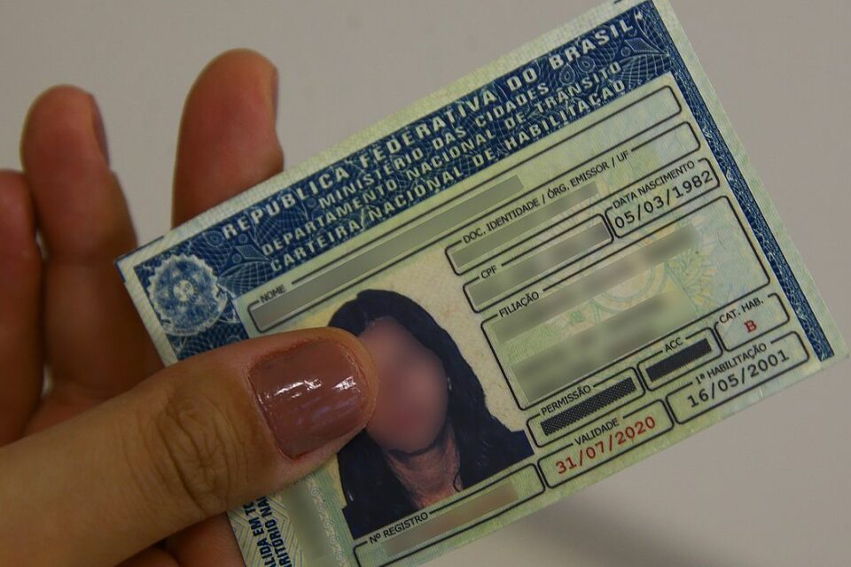 Mais de 52 mil pessoas se inscrevem na 5ª etapa do CNH Social, em Goiás