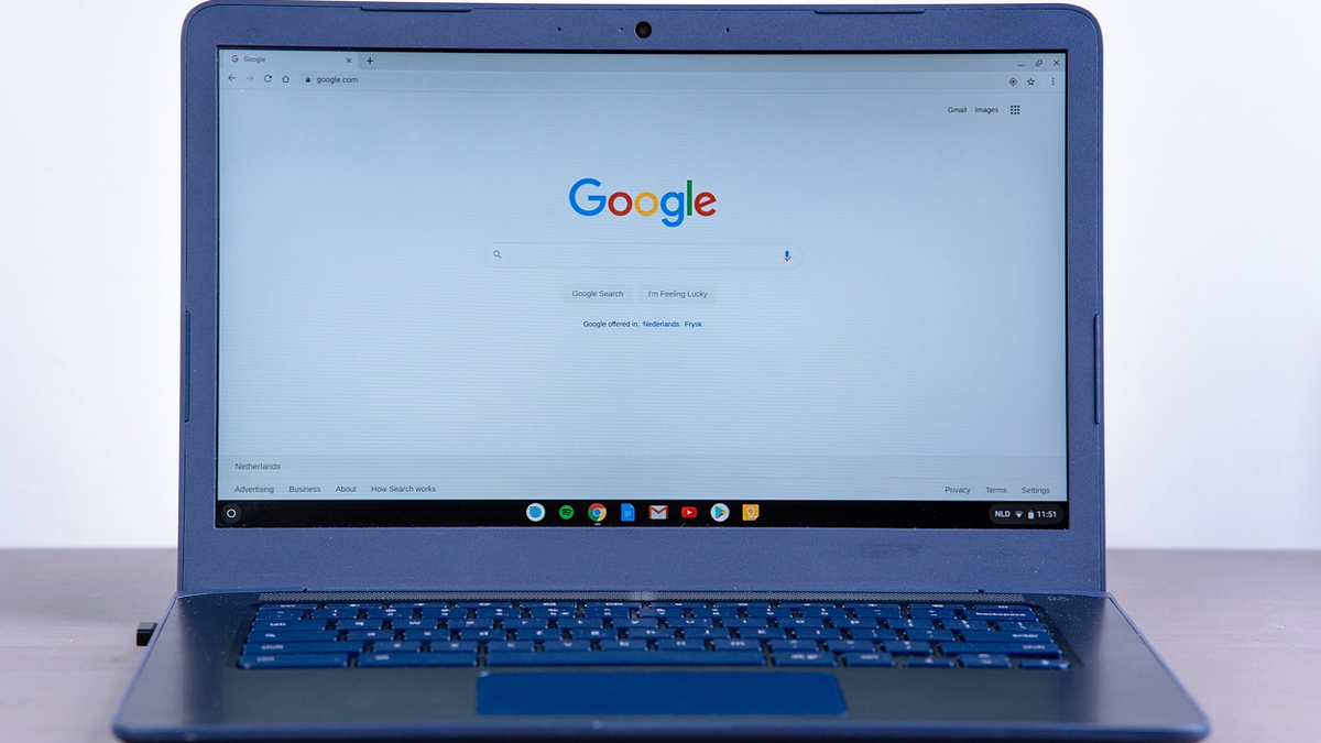 Estudantes de Iporá recebem 300 chromebooks nesta terça