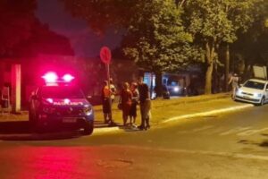 Um homem atacou um paciente com pedaço de concreto em um posto de saúde de Goiânia. O caso ocorreu na noite de segunda-feira (20). (Foto: reprodução/redes sociais)