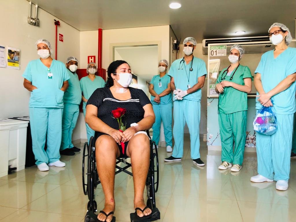 Goiás reduz taxa de ocupação de leitos de UTI e entra na zona verde