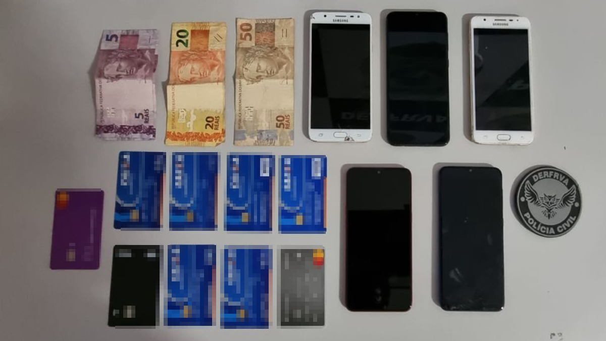 Trio suspeito de aplicar golpe em venda de carro pela internet é preso em Goiânia e região