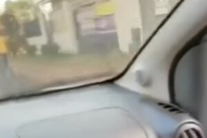 Os cinco adolescentes que agrediram uma ciclista em Rio Verde deverão pagar R$ 2 mil à vítima como forma de indenização.(Foto: reprodução)