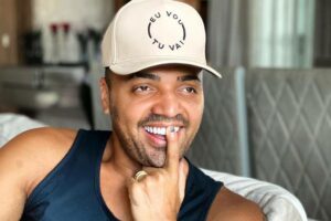 Tirullipa sofre acidente e passa por cirurgia: 'Onze parafusos e uma placa'