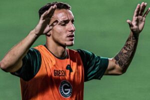 João Lucas, jogador do Goiás