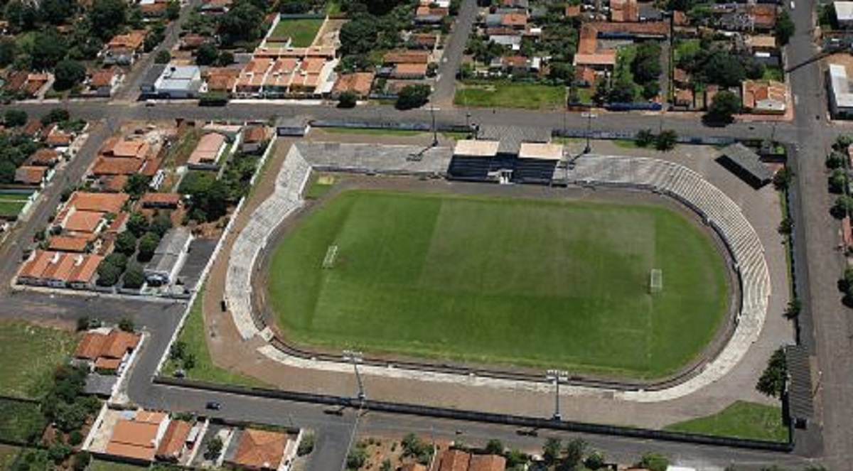 MP-GO quer impedir que prefeitura de Goiatuba transfira R$ 800 mil a clube de futebol