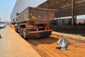 Trabalhador do BRT morre atropelado por caminhão na Avenida Goiás (Foto: Divulgação - PC)