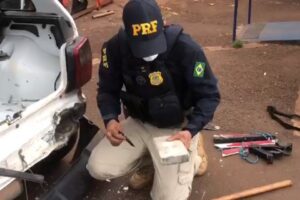 Casal que saiu de MT para entregar droga em MG é preso em Jataí