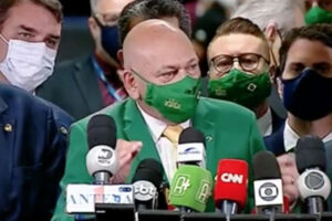 CPI da Covid: Hang diz que não é negacionista e nunca fez parte de gabinete paralelo