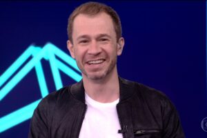 Público quer ver a opinião dele após casos de abuso com Bruna Griphao BBB 23: Após declarar torcida para Gabriel, Tiago Leifert é criticado