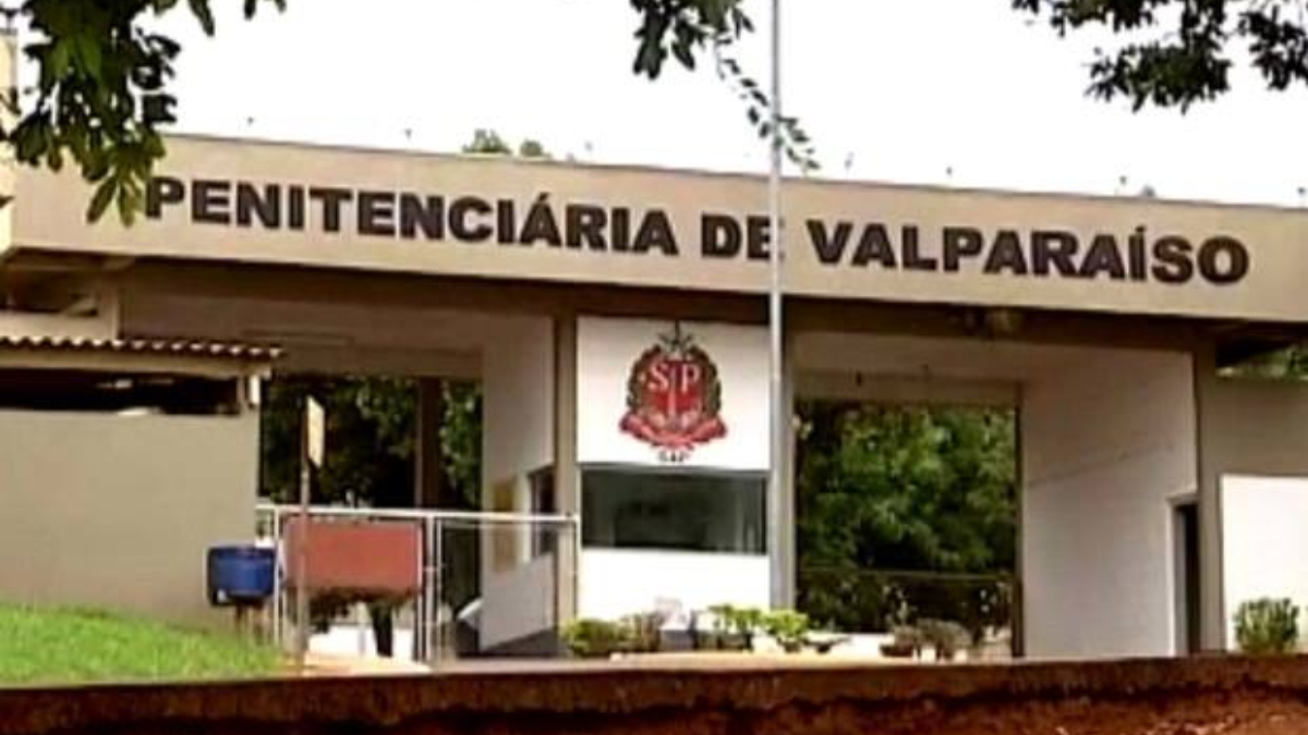 Suspeito de agredir a esposa por ciúmes enquanto estava bêbado é preso em Valparaíso