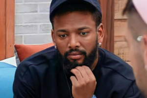 "Cheguei em casa e estou muito feliz", diz Nego do Borel após expulsão de A Fazenda