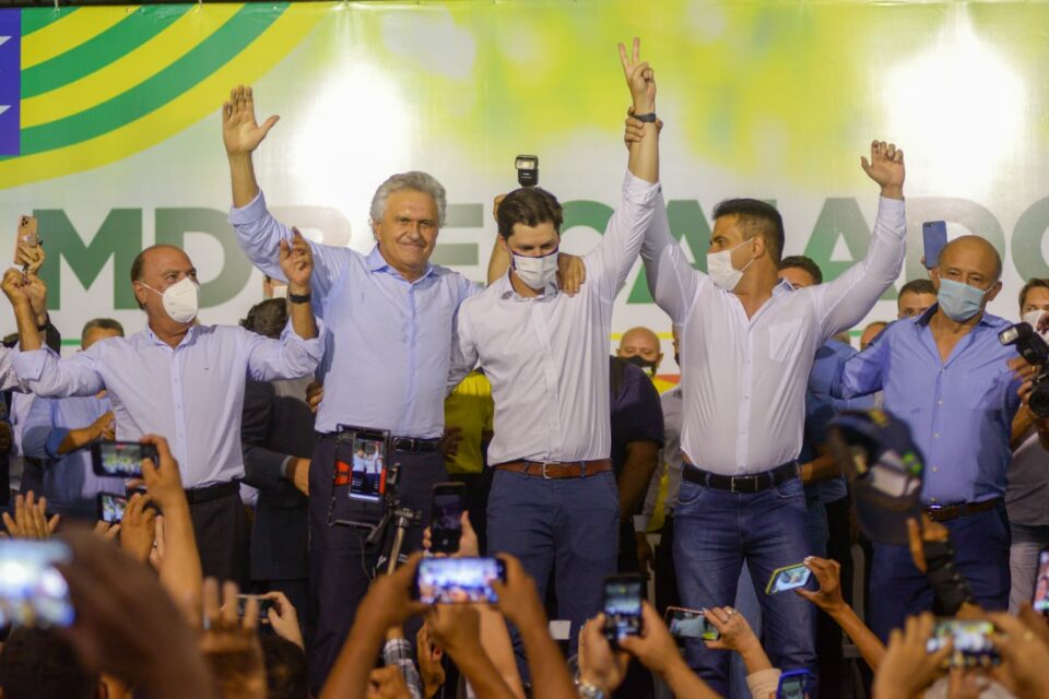 PSDB é alvo de ataque no encontro do MDB com Caiado