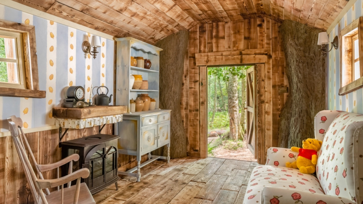 Casa na árvore do Ursinho Pooh poderá ser alugada na Inglaterra: confira fotos