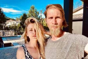 Kaley Cuoco, ex- The Big Bang Theory, anuncia fim do casamento