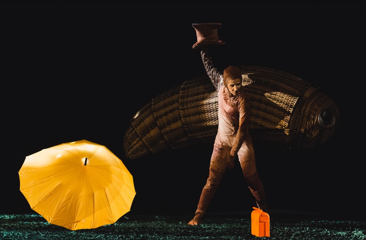 Peça Eufonia no #EmCasaComSesc