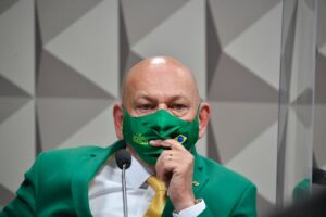 Luciano Hang escolhe o PL para disputar o Senado, diz site