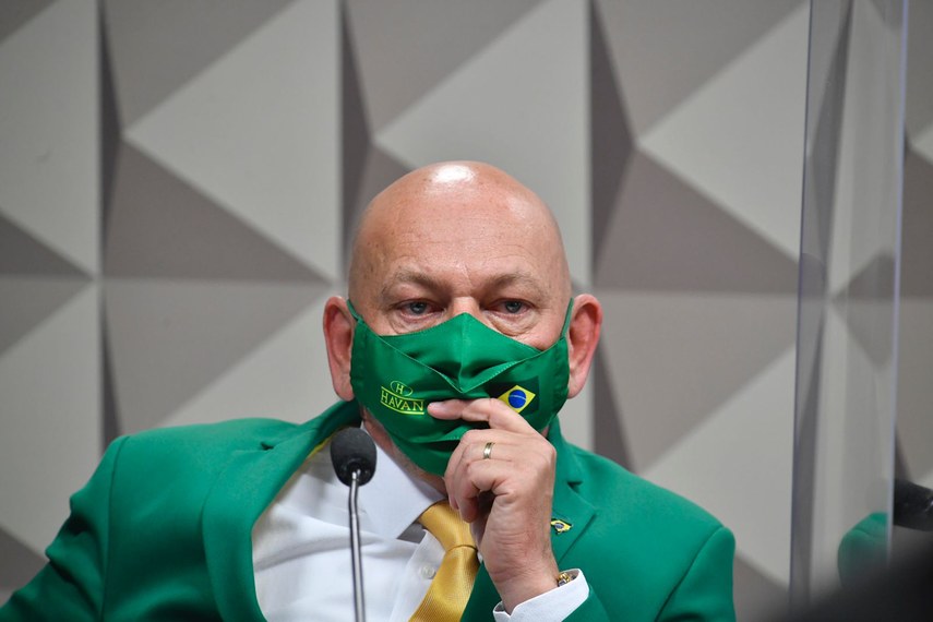 Luciano Hang escolhe o PL para disputar o Senado, diz site