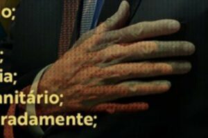 ‘Bolsonaro de seis dedos’ vira meme nas redes sociais (Foto: Twitter)