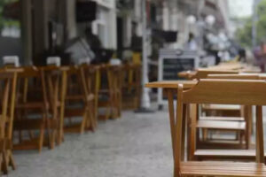 Catalão libera realização de eventos em ambientes abertos com até 600 pessoas (Foto: Reprodução - Agência Brasil)