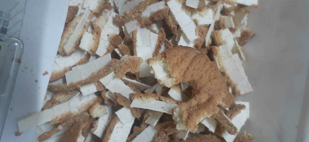 Pacote interceptado na CPP - Drogas sintéticas escondidas em biscoitos foram detectadas por servidores da Casa de Prisão Provisória. K4 é conhecido como maconha sintética