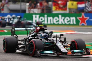 Bottas durante treino classificatório da Fórmula 1