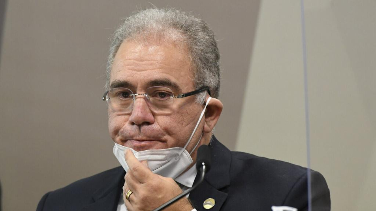 Desde fevereiro o ministro vem tratando do assunto. Queiroga anuncia o fim da emergência sanitária de Covid no Brasil