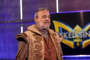 Ator é o famoso por trás da fantasia de onça-pintada. Alexandre Borges deseja seguir cantando após The Masked Singer