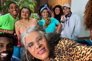 Netflix anuncia primeira sitcom brasileira com plateia e várias câmeras
